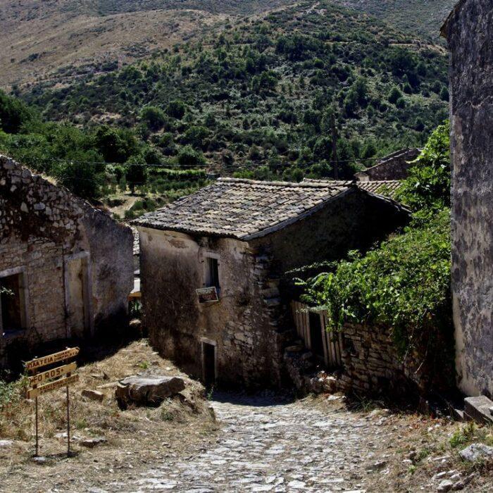 Corfu - Palaia Peritheia Village Road